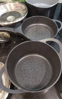سرویس قابلمه چدن