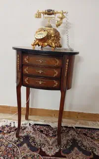 میز تلفن چوبی  چوب بسیار شیک وخوب