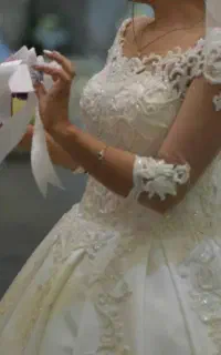فروش لباس عروس درحد نو