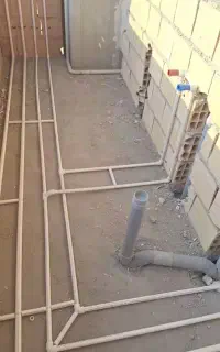 لوله کش آب و فاضلاب و موتور خانه