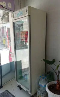 یخچال تک درب نوشابه ای