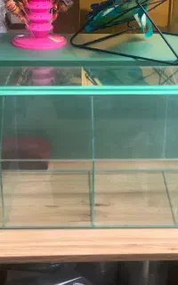 باکس شیشه ای