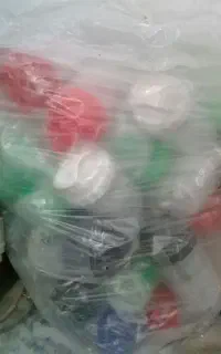 شیکرو بطری آب