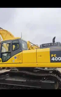 بیل کوماتسو ۴۰۰آماده عقد قرارداد جهت انجام کار