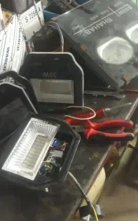 جویای کار، نیروی فنی واچاربدست