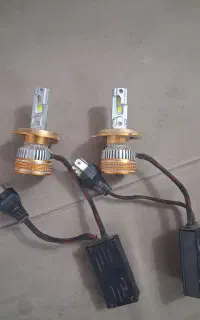 چراغ هیدلایت