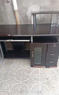 میز کامپیوتر