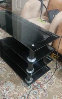 میز تلویزیون شیشه سالم