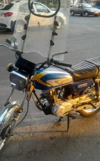 هندا ۱۲۵
