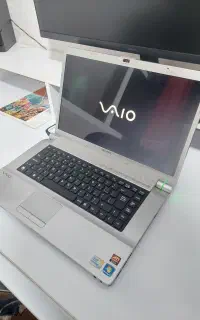 لپ تاپ سونی وایو ۱۷اینچ رم۴ لازرورقی