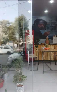 نیازمند خانم جهت کار در کافه قهوه
