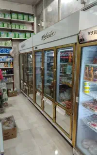 فروشنده آقا یا خانم