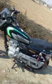 هندا ۲۰۰ کاربرات ۱۴۰۳