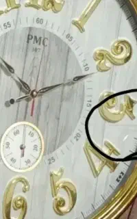 ساعت دیواری