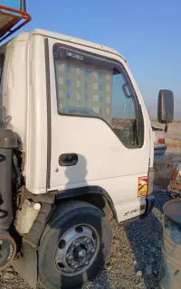 ایسوزو ۶ تن مدل ۹۰