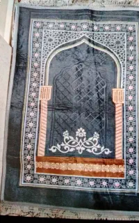 فرشی سجاده نونو آکبند ۱و۵۰ در ۱