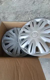 تعدادی وسایل ماشین و موتور