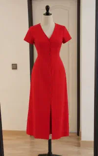 لباس عروسکی