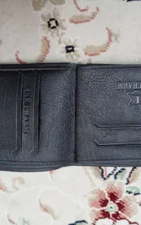 کیف پول جا دار
