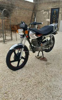 موتور ۲۰۰ سند سفید