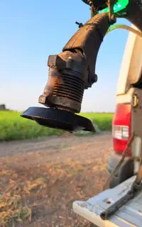 سمپاشی مزارع و باغات هوایی pahpad
