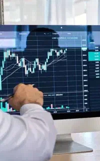 آموزش ترید فارکس با ۵۰ درصد تخفیف(لایوتریدحضوری)
