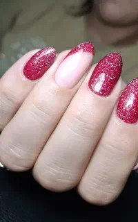 کاشت ناخن