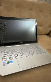 لبتاب ایسوس لمسی