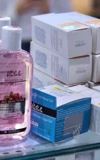 پک سرم و کرم روشن کننده ضد لک فرانسوی
