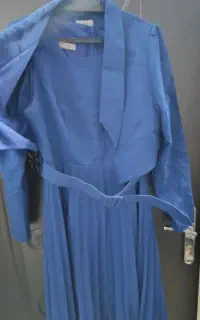 لباس مجلسی در حد نو