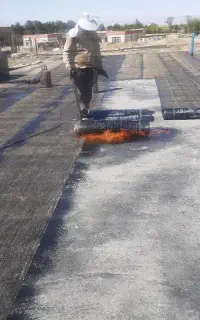 نصب ایزوگام شرق لکه گیری پشت بام درتمام نقاط مشهد