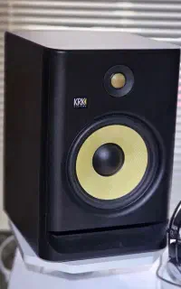 اسپیکر مانیتورینگ krk rolit8