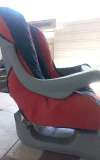 صندلی ماشین کودک