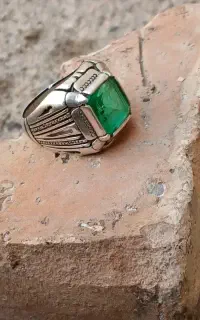 انگشتر زمرد