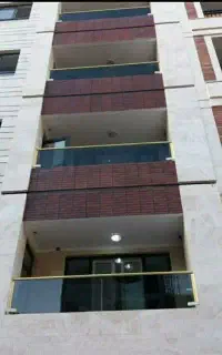 شیشه ساختمانی