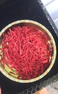 زعفران ، هل و عصاره