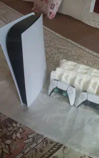 پلی استیشن پنج دیجیتال دو دسته