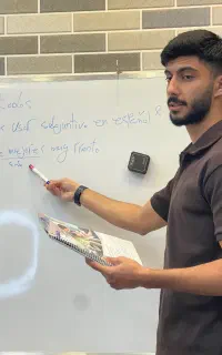 آموزش زبان اسپانیایی در اموزشگاه