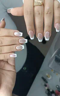کاشت ناخن  تخفیفی ۲۵۰ شیدینگ ۷۰۰