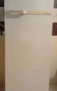 یخچال آزمایش