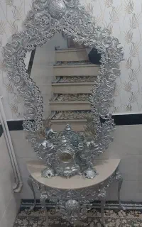 آینه و کنسول و شمعدان و ساعت برنز