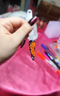 کاشت ناخن پا حرفه ای و مانیکور روسی فقط 250