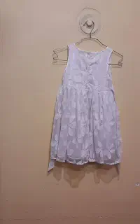 پیراهن دخترانه