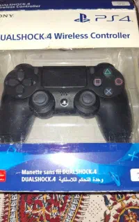 دسته (ps4) ارجینال در حد نو