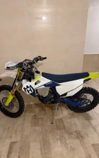 هاسکوارنا اندرو پلاک ملی