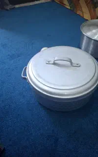 قابلمه کاملا نو هستن