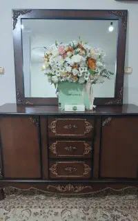 آینه و کنسول