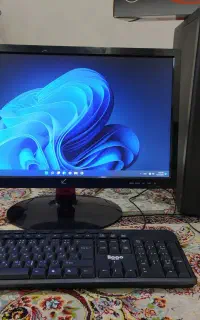 کامپیوتر پرسرعت i5 رم 8 گرافیک 2 مانیتور 20 LED