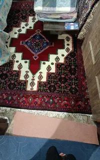 فرش دستباف با نخ طبیعی