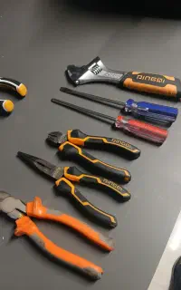 نیازمند نیروی کار در مجتمع خدمات خودرویی